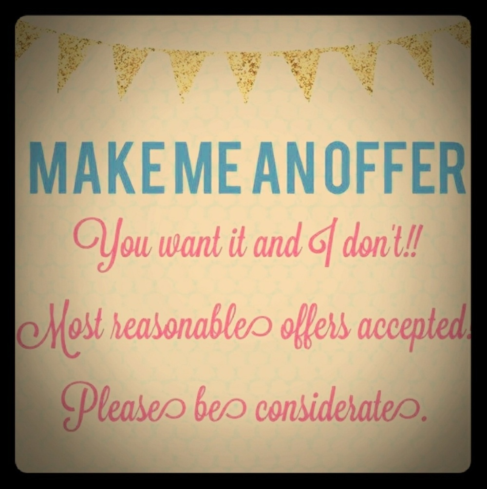 🚨🚨BEGINNING OF THE YEAR SALE🚨🚨